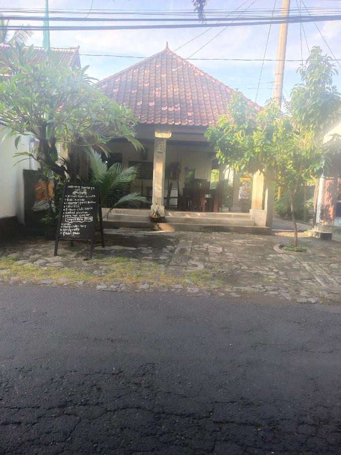 Santa Fe Homestay & Warong Amed Exterior foto