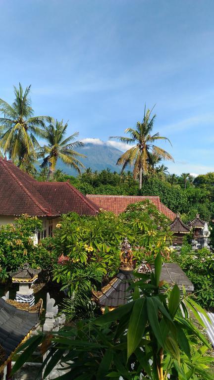 Santa Fe Homestay & Warong Amed Exterior foto