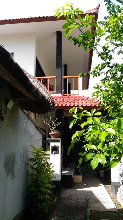 Santa Fe Homestay & Warong Amed Exterior foto