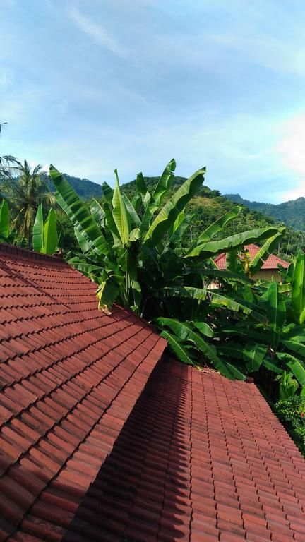 Santa Fe Homestay & Warong Amed Exterior foto