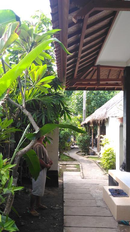 Santa Fe Homestay & Warong Amed Exterior foto