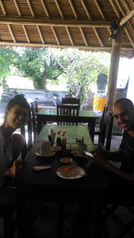 Santa Fe Homestay & Warong Amed Exterior foto